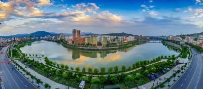 挺进大别山 跃马向罗田 | 罗田，一个县级城市，拿什么和别人硬扛？