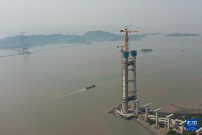 浙江：双屿门特大桥主塔建设进入冲刺阶段