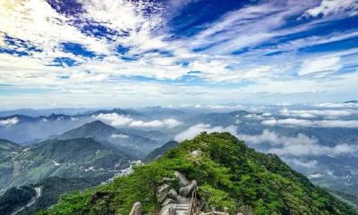 三省四市共唱大别山旅游一台戏——大别山旅行商联盟成立