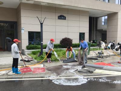 “红管家”五一不打烊  黄冈城市物业用汗水守护万家温馨
