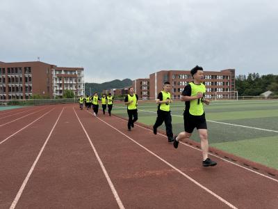 锻造平安尖兵    