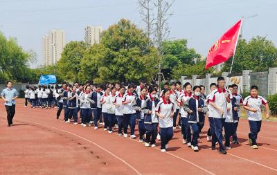 【守护成长】30分钟“增量又提质”，黄州中学初中部解锁大课间新玩法