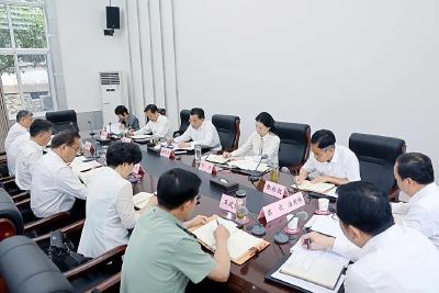 李军杰：锲而不舍落实中央八项规定精神 为服务全省支点建设提供坚实作风保障