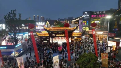 放心消费哪里去？黄冈十条特色街区等您来！