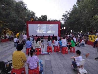 红安县深入开展弘扬“大别山精神”主题电影展映活动