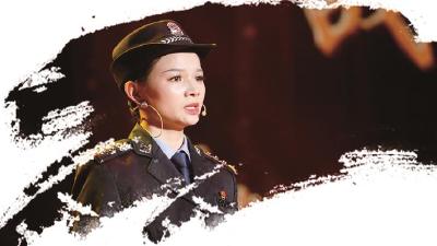 九八抗洪27年后， 她已经成长为武汉铁路民警  当年“抱树女孩”讲述“抗洪精神”