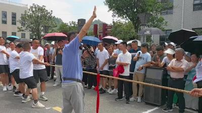 活力绽放展刊江风采——2025年黄冈市“百街千巷”全民健身赛事武穴刊江群众运动会在梅府社区启幕