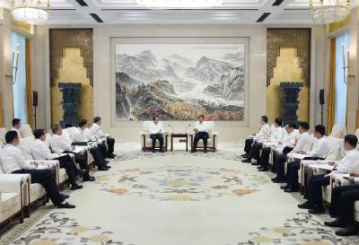 王忠林会见中国华电集团董事长江毅 强化能源安全保障 合力推进长江绿色航运