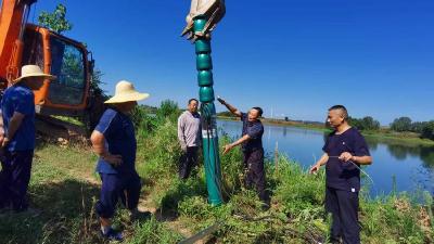 红安抽水抗旱 “解渴”有方