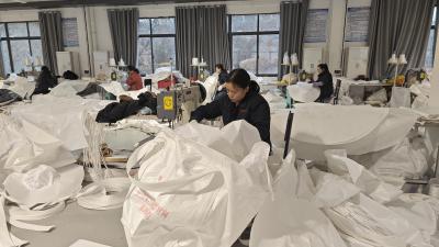 山区产业突围的“吨袋密码” ——探访黄冈项目建设年里的“胜利样本”