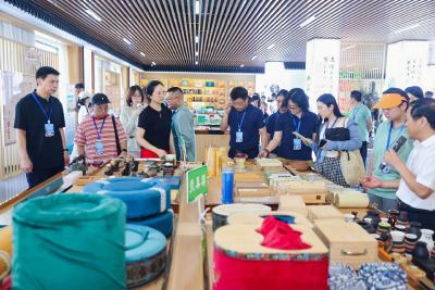 路灯管理所：破解历史遗留难题 点亮蕲艾文化节
