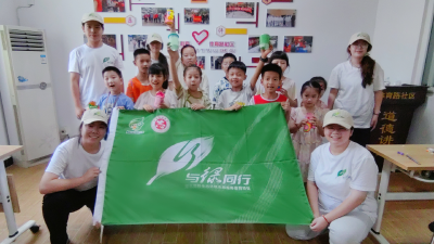 “与绿同行”走进黄州体育路社区