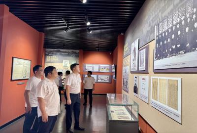 黄州区生态环境分局开展“追寻红色足迹 凝聚奋斗力量”主题教育活动 