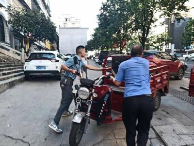 部门“大合唱”解停车难题 民生“小切口”彰显治理温度