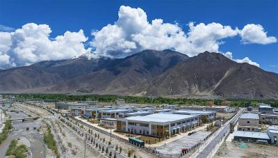 引进大规模智算中心、帮无人机研发企业拓市场 湖北援藏工作队推动新产业扎根山南
