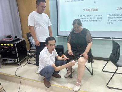黄州区禹王社区卫生服务中心开展中医适宜技术培训 