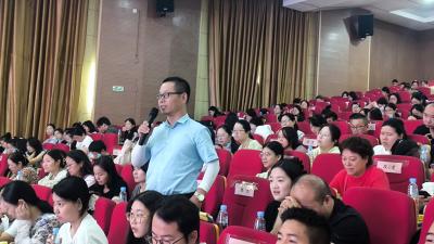 黄州区约370名心理健康教师集中“充电”，共筑学生“心”防线