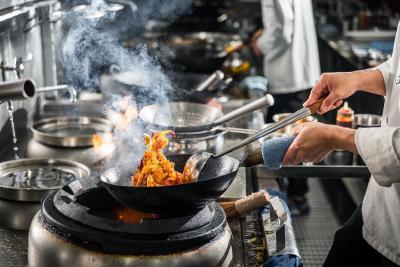 “外卖卫星店”与堂食店有什么不同 如何防止脏乱差？