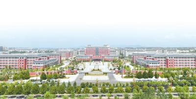 县中振兴”的排头兵 ——从麻城一中高考成绩透视育人突围