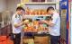 红安县高桥市场监管所夜查景区食品安全