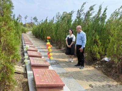 85年！红安父子接力守墓为无名烈士留住荣光