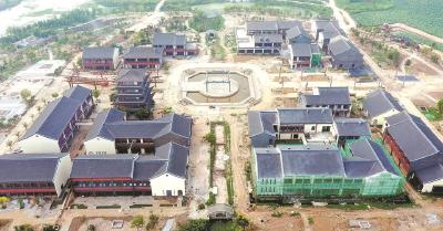 小池滨江新区黄梅（长江）文化旅游度假区项目施工忙