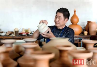 湖北好人 | 何良法：传承千年窑都制陶火种
