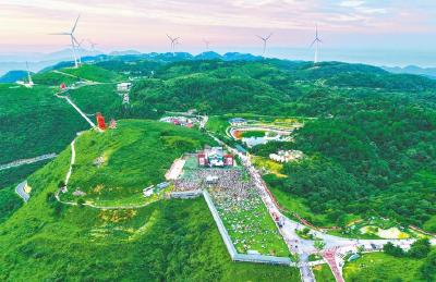 武当山、百里荒等入选湖北十大热门避暑地