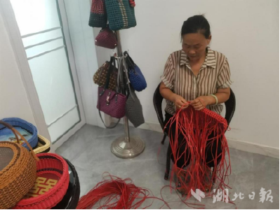 巧手编织致富梦 非遗传承绽芳华 