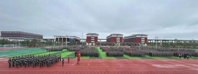 迷彩青春，完美收官 ！