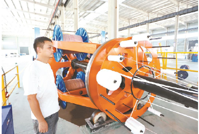 产业兴城 项目强区  黄冈高新区湖北星火新材料项目开工