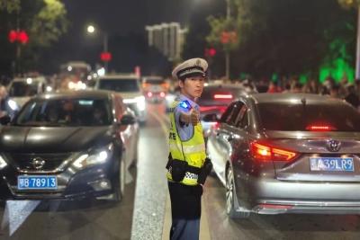 十一！如一！如意！