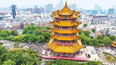 李白对诗今朝客 岳飞扬戟长江波 黄鹤楼入围假日景区热度前十