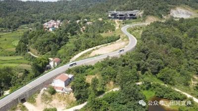 团风“全域公交”织就民生幸福网