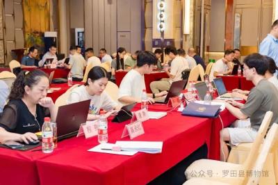 10月3日 早！黄冈 | 2条旅游专线免费乘坐 ◆ 这里火了！机关食堂首次向全社会开放