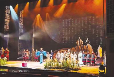 我国首部睡虎地秦简题材历史话剧武汉首演 《云梦轶事》沉浸式再现秦楚史诗