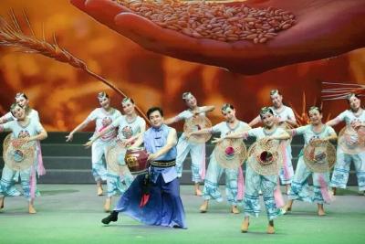 黄冈阿姨阿爹组队“出道”，舞上央视~