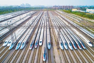 从大武汉到汉襄宜“金三角” 区域联动的湖北加速发展—— 高铁飞驰中奔涌中国活力