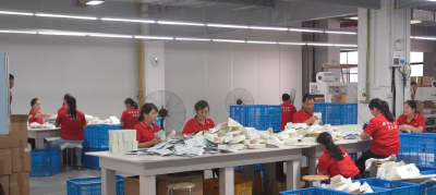 一天爆卖15万单！英山农货走俏~这家企业有高招