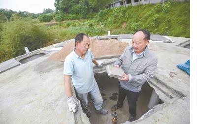 “沼气大王”叶荣喜：从泥瓦匠到乡村振兴领路人