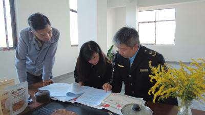 武穴市市场监管局推进合同整治“回头看”