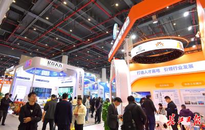 人才链精准对接产业链，武汉人力资源产业向千亿迈进