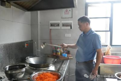 汪志诚：凡人善举 微光汇聚 点亮孝善星河