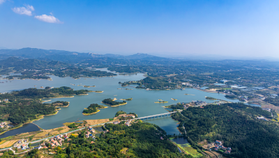 学习贯彻党的二十届四中全会精神 | 老区织富锦  山野变桃源 ——黄冈市铺展乡村全面振兴新画卷