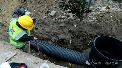 一场“地下革命”正在这个小镇推进