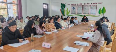 叶红华高中英语名师工作室开展专题研修