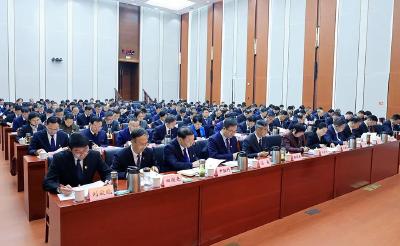 为加快建成支点贡献更大黄冈力量