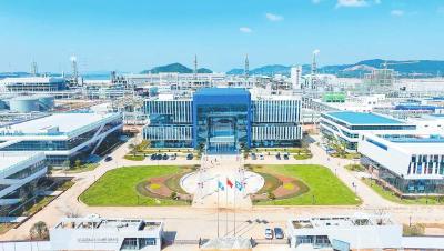 武穴：打造全省工业强县样板 争当支点建设排头兵