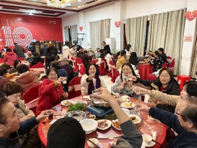 冰雪为媒暖意作答英山元旦文旅市场热力“开年”