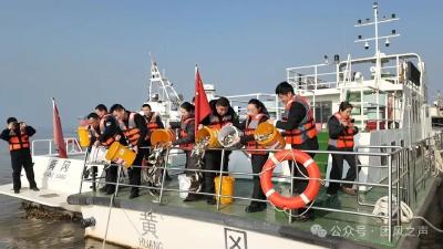十年禁捕 共护长江 | 从“捕鱼者”到“补鱼人” 4560尾优质鱼苗投入长江